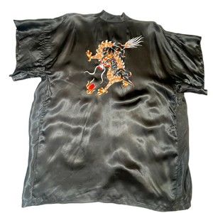 Vintage Black Rayon Kimono Robe Embroidered colorful DRAGON Hong Kong Pockets